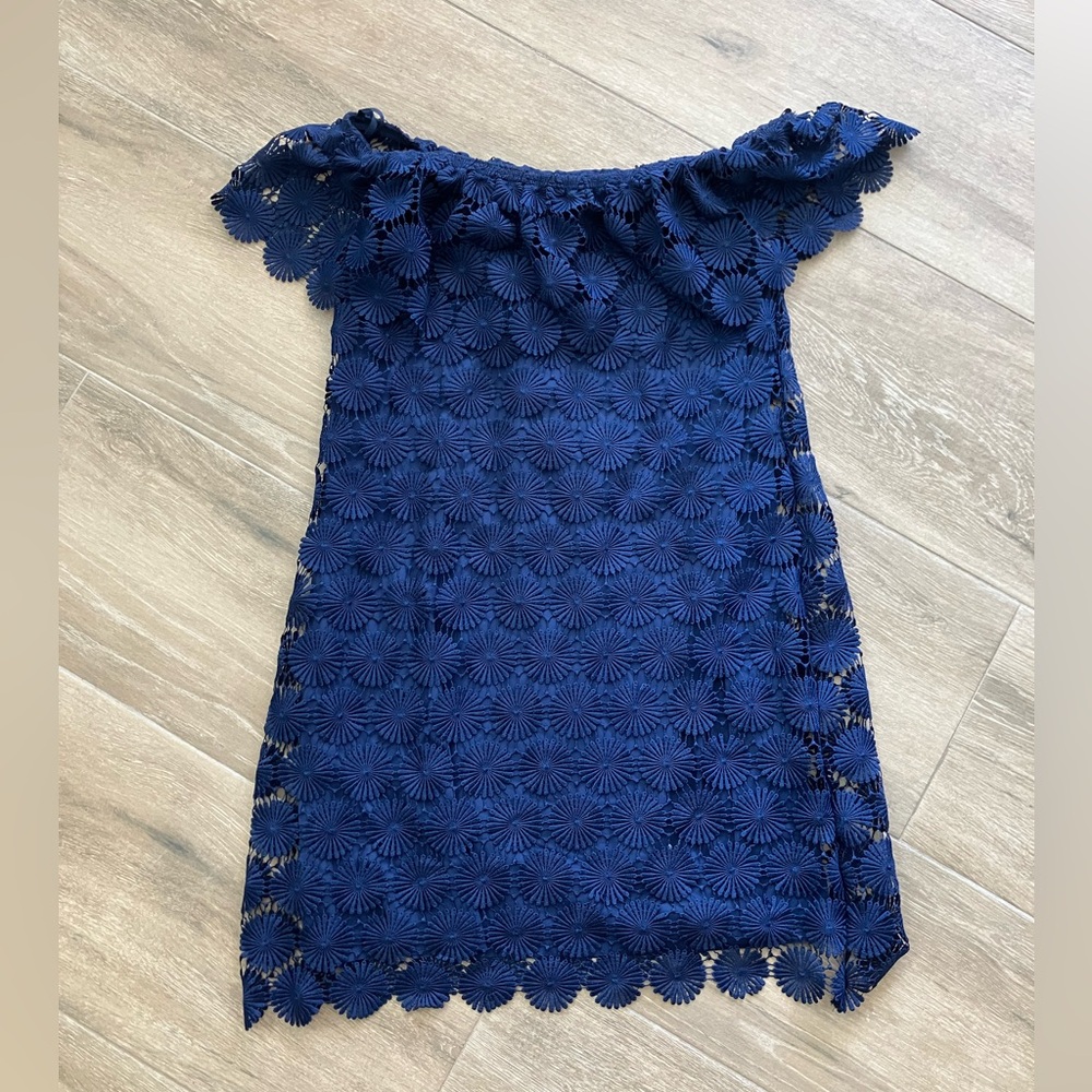 NWT Trina Turk Navy Floral Lace Off-Shoulder Dress